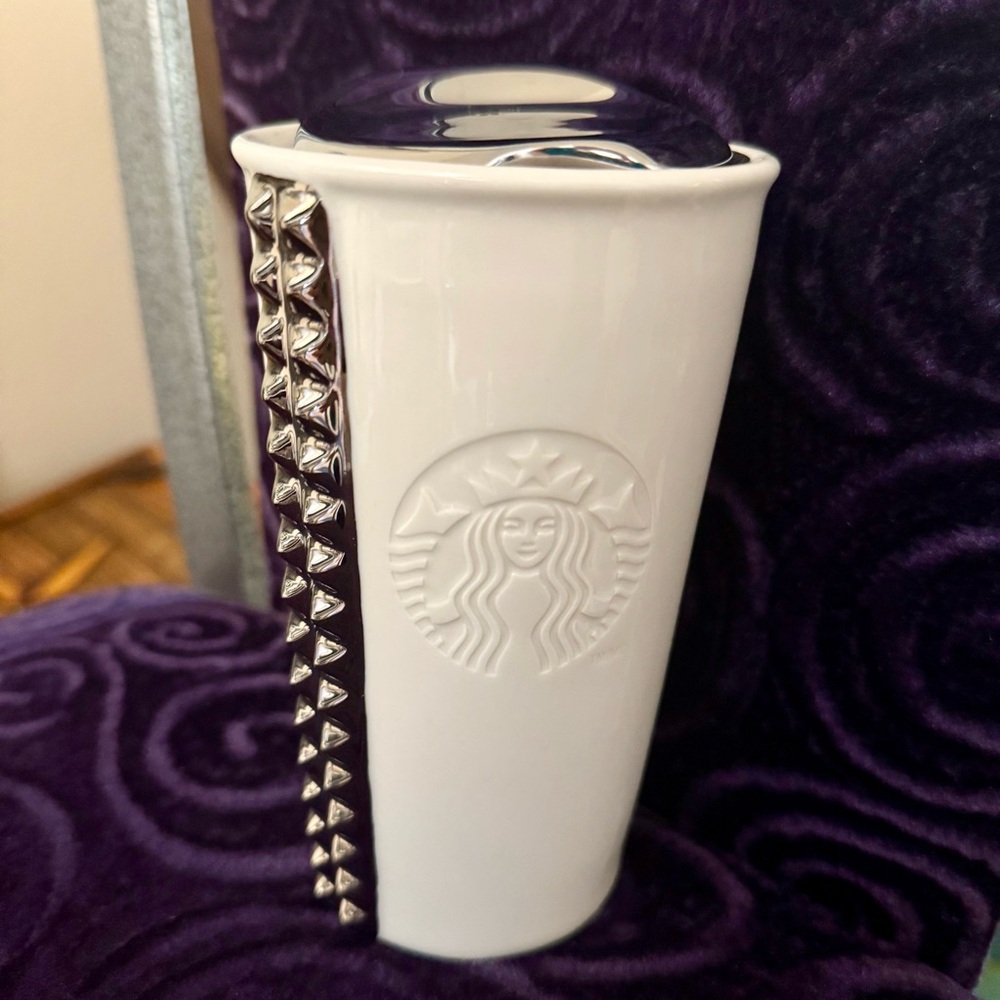 NEVER USED ~ Starbucks White Ceramic Tumbler w/ Silver Studded Accent & Lid!! 💚😃